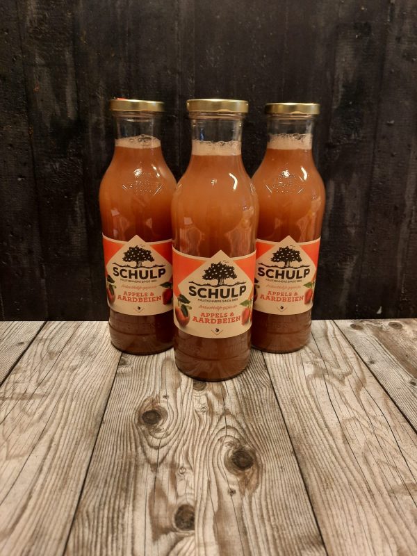 Schulp appel aardbeiensap Hugo Bogers Boerderijwinkel